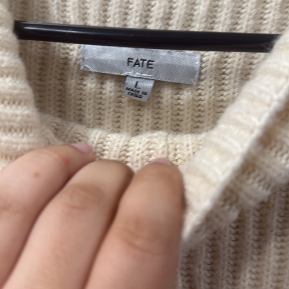 Women’s fate size large sweater - Picture 3 of 3